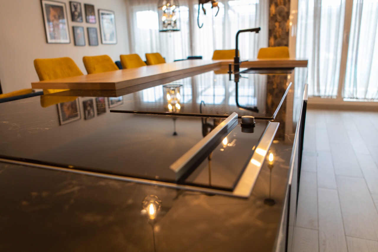 cocina a las afueras Madrid negra